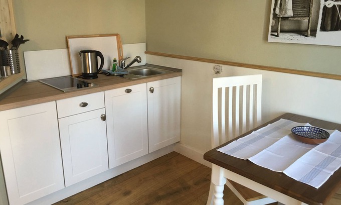 Dassel Apartment | Living in the mill building, surrounded by green meadows.
