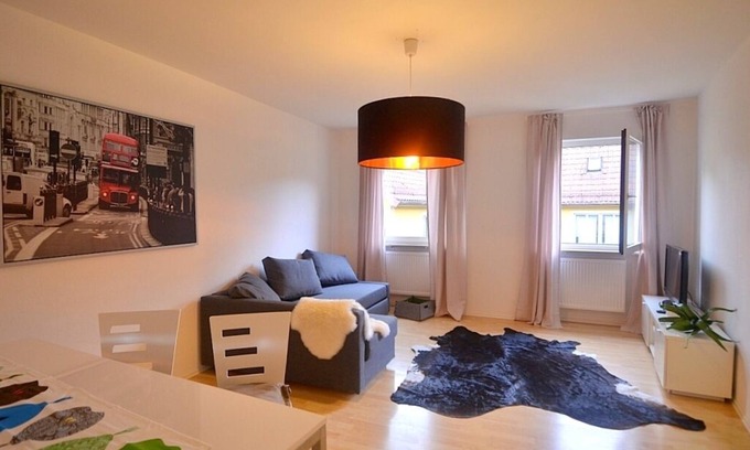 Wurzburg City Centre Apartment | Living in the Tilman Riemenschneider Haus Stadtmitte