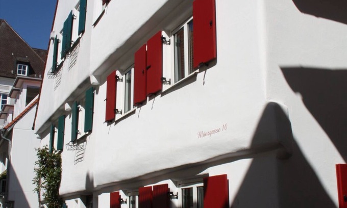 Guenzburg House | Living on 4 levels in historic walls lovingly renovated