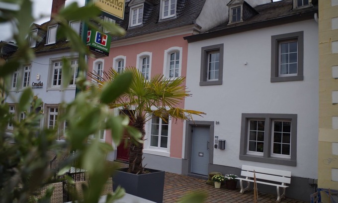 Maximin House | Living on the banks of the Moselle in Trier