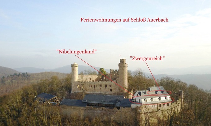 Bensheim Apartment | Living on the knight's castle in the dwarf kingdom