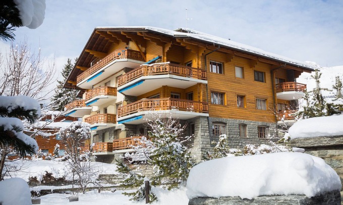Verbier Apartment | Living room, kitchen with dishwasher, Nespresso machine and microwave, one bedroom with a double bed