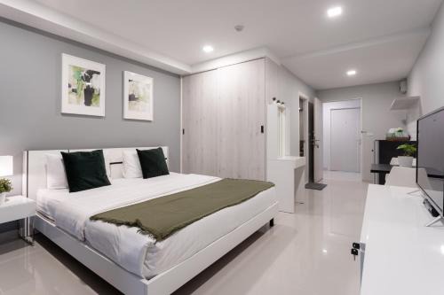 Thanon Phetchaburi Apartment | LKN Grand