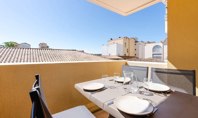 Port Rive Gauche Apartment | LL-A127 - Studio double cabin, in residence with collective swimming pool