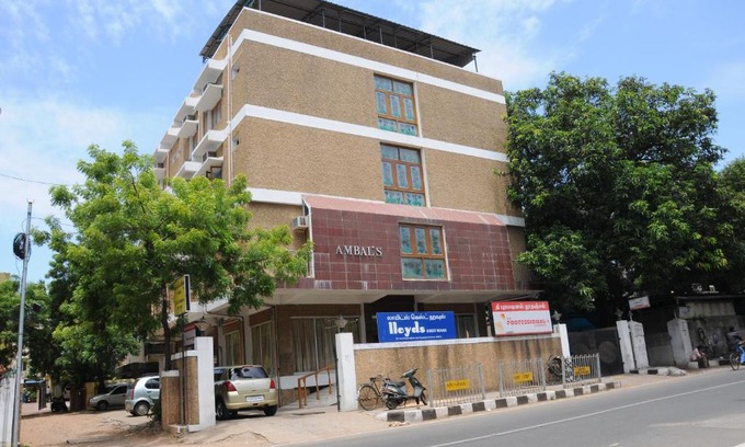 Royapettah House | Lloyds Serviced Apartments, Near Music Academy