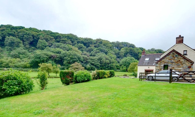 Fishguard House | Llysyfelin in the beautiful Fishguard