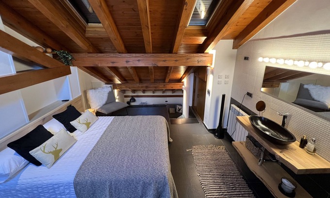 Sort Apartment | Lo Attic de Sort