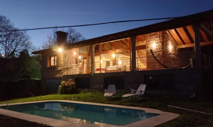 A Caniza Ski Chalet | Lobetios - Casa rural
