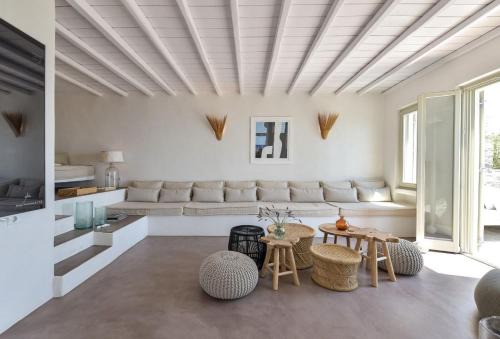 Arnados Villa | Lobster House Tinos