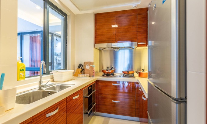 Xiangzhou District Apartment | Locals Boutique Apartment Huafa Plaza 33