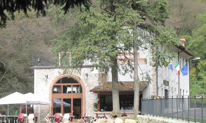 Nord-Est Bed & Breakfast | Locanda Al Confin - Osteria Le Piere