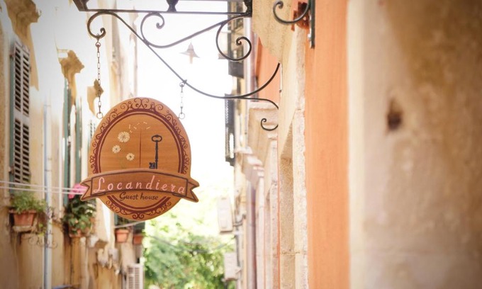 Old Town Hotel | Locandiera