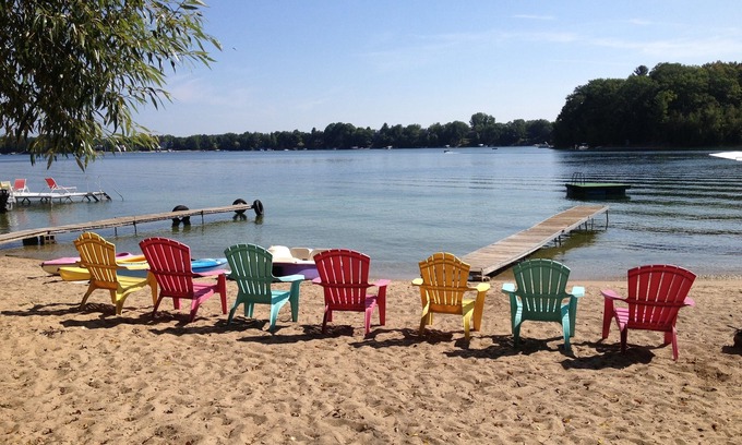 Traverse City Cottage | Located directly on Silver Lake. 10 minutes from Traverse City