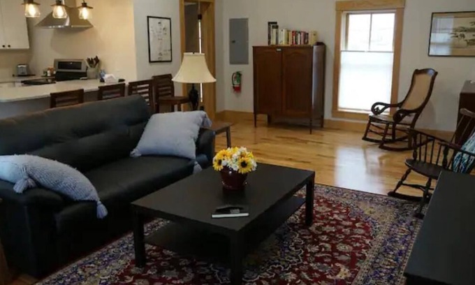 Peninsula Apartment | Located in beautiful/historic downtown Peninsula in the heart of a National Park