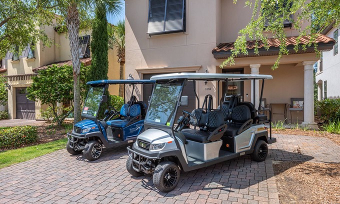 Villa Lago House | Located on Golf Course ~ Two Golf Carts ~ Balcony ~ Patio