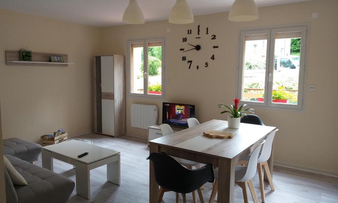Bellegarde-sur-Valserine Apartment | Location A.M.I