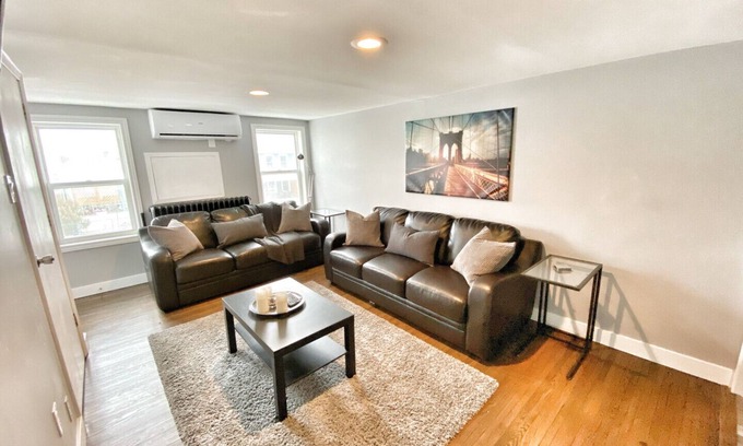 Walkerville House | LOCATION! Historic Olde Walkerville Gem 3BD/2BA