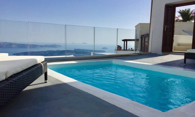 Imerovigli Villa | Location,Location,Location,PRIVATE POOL, CALDERA VIEWS to infinity; daily maid