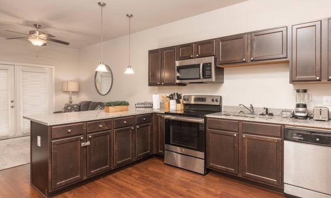 Starkville Condo | Location! Luxury! Location! The Peabody-135nSleeps 6 2-Bedrooms 2-Bath
