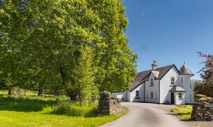 Loch Tay House | Loch Tay, Estate House with Panoramic Vistas