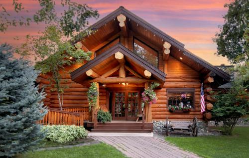 Idaho County Cabin | Lochsa Lodge