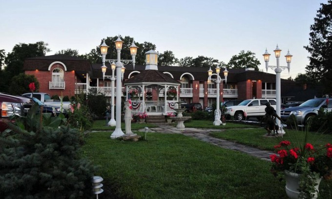 Lockport Hotel | Lockport Inn & Suites