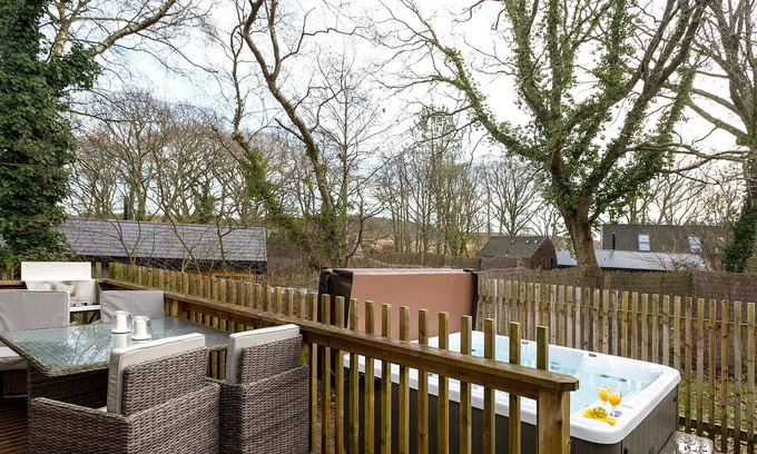 Corfe Castle Cottage | LODGE 10, family friendly, character holiday cottage in Corfe Castle