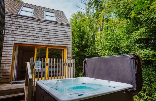 Corfe House | Lodge 16