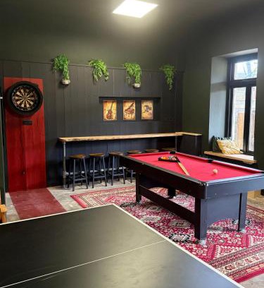Densborn House | Lodge 1854