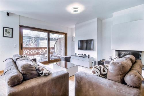 Champery Apartment | Lodge 6, Next To Cable Car