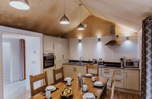 Corfe House | Lodge 8
