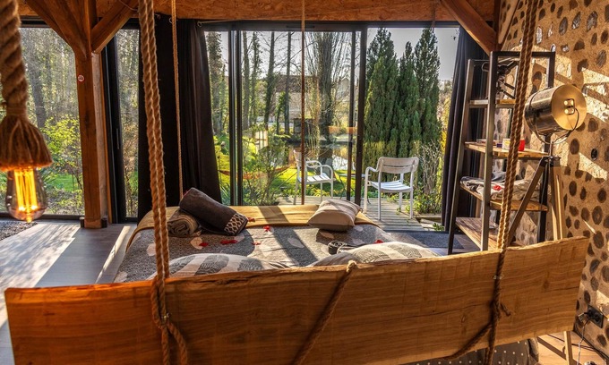 Lindry Apartment | Lodge - Absolute peace and quiet