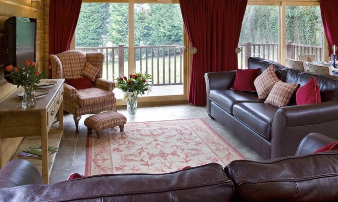 Oxford Apartment | Lodge at Cherbridge Lodges – Riverside lodges short lets (business or holidays)
