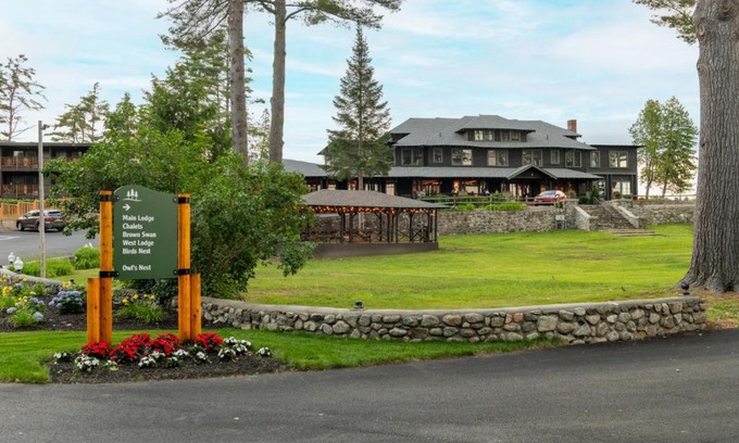 Schroon Lake Hotel | Lodge at Schroon Lake