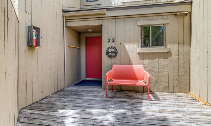 Black Butte Ranch Condo | Lodge Condo 32, 2BDRM, 1BATH, close to Black Butte Lodge