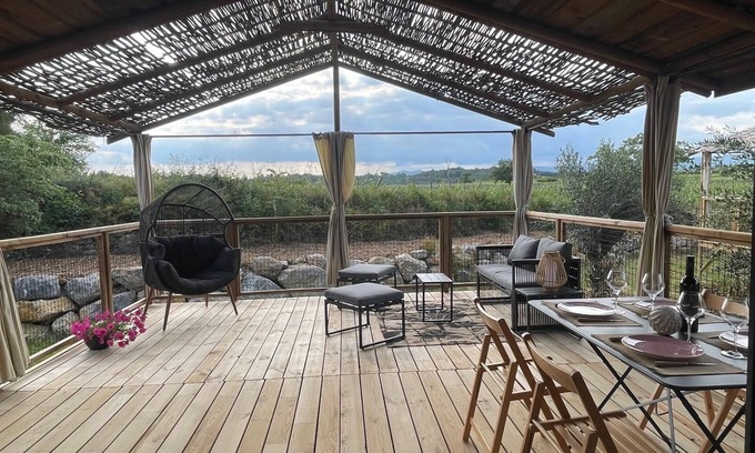 Saint-Genies-de-Fontedit Ski Chalet | Lodge au Milieu des Vignes Située Entre mer et Montagne. Idéal Couple ou Famille