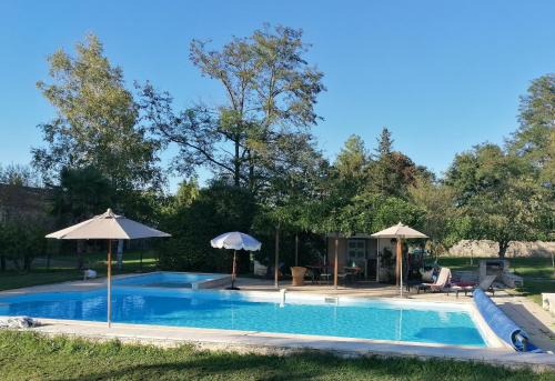 Saint-Ciers-sur-Bonnieure House | Lodge in Saint-Ciers-Sur-Bonnieure