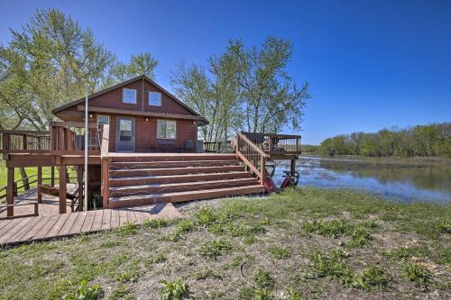 Wakenda House | Lodge on 240 Acres with Deck, Grill and Fire Pit!