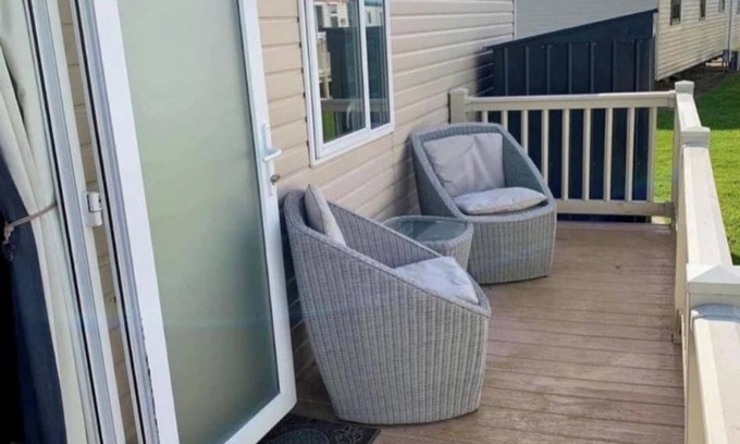 Chapel Saint Leonards Cabin | Lodge - Sleeps 6 - Patio - Parking - Beach Close