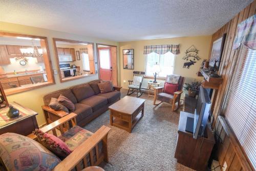 West Yellowstone House | Lodgepole Condo Unit 5