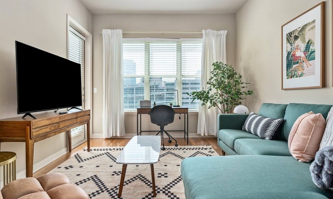 Texas Medical Center Apartment | Lodgeur | Playful & modern 1BR | Med Center