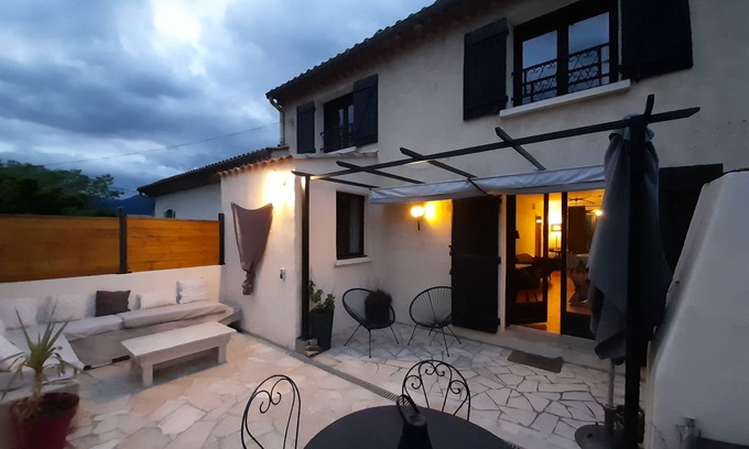 Mons House | Lodging "Violets" close to the Gorges d'Heric and Caroux (Mons -Hérault)