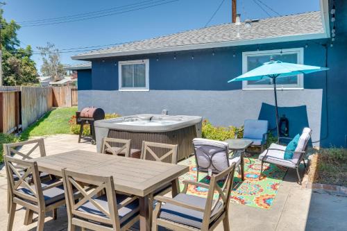 Lodi House | Lodi Escape with Private Hot Tub Less Than 1 Mi to Dtwn