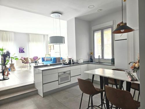 Burgos Apartment | Loft 17, Santa Águeda, Burgos VUT 09/301