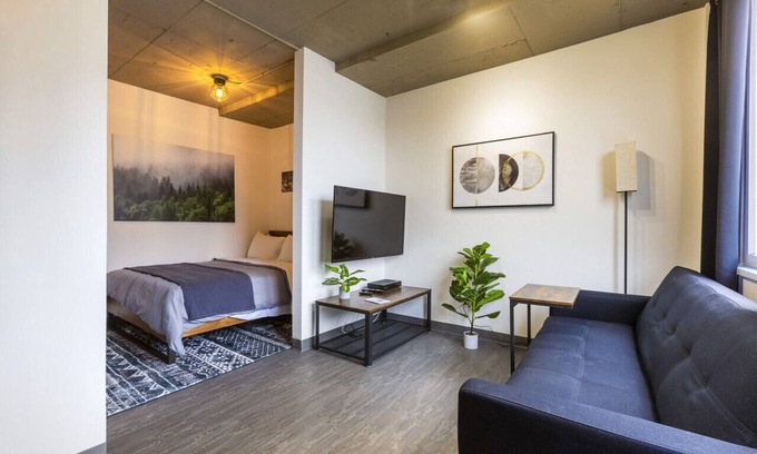 Rimouski-Neigette Apartment | Loft 306 | Rooftop | Downtown