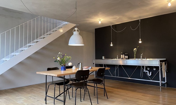 Guntering Apartment | Loft by the lake! Lake hopping between Lake Starnberg and Lake Ammersee