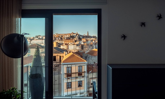 Santa Marinha Apartment | Loft c/Varanda - Centro Histórico de Gaia