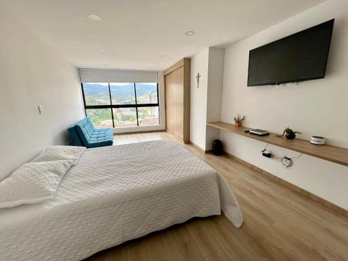 Manizales Apartment | Loft en Avenida Santander, Vista a las montañas
