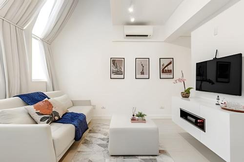 Centro Apartment | LOFT NYC Ed. Juarez Machado Florianópolis/SC