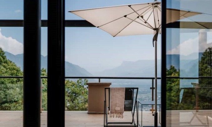 Tirolo Apartment | Loft Oberhalb von Meran mit Aussichtsterrasse